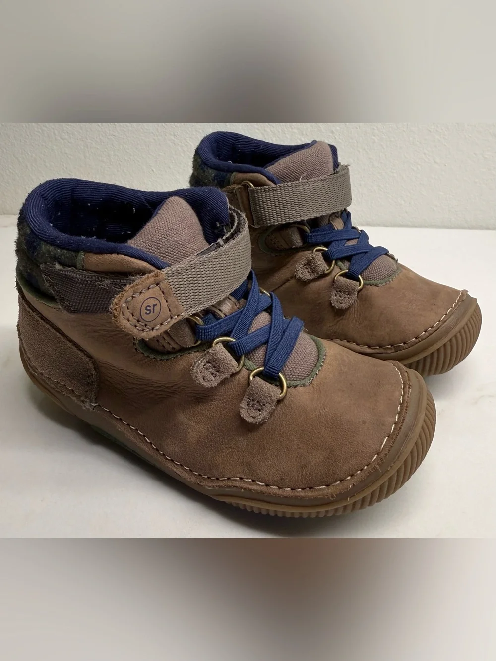 Stride Rite Gavin Boys Leather Boots Size 8.5W